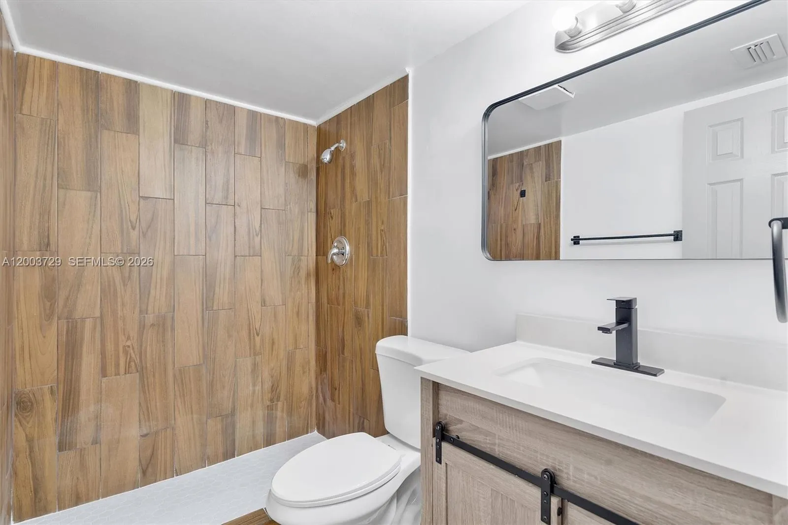 1715 N 16th Ave # 111, Hollywood FL 33020