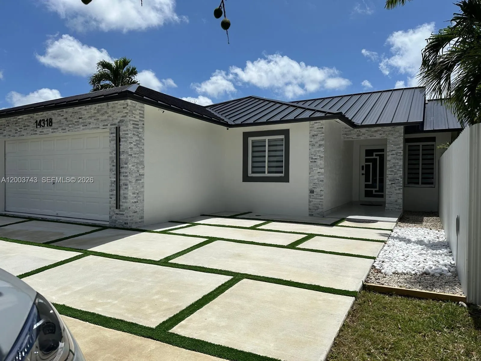 14318 SW 183rd St, Miami FL 33177