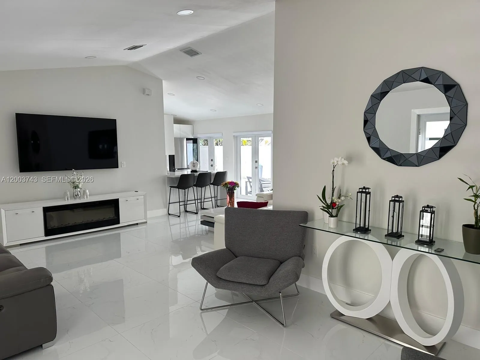 14318 SW 183rd St, Miami FL 33177