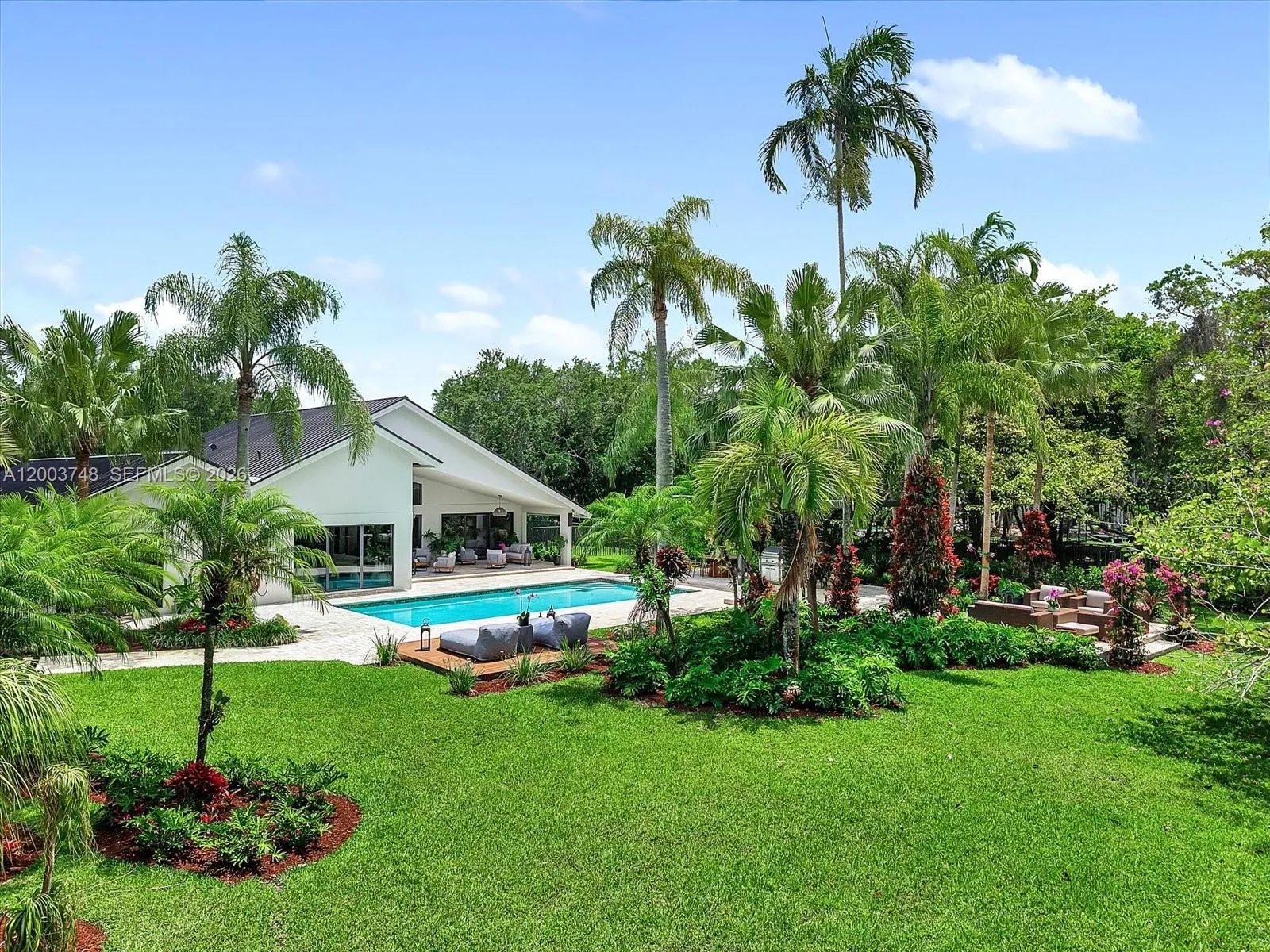 2675 Hackney Rd, Weston FL 33331
