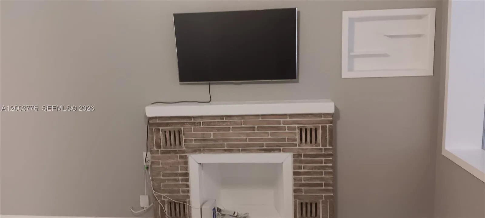 1600 SW 14th St, Fort Lauderdale FL 33312