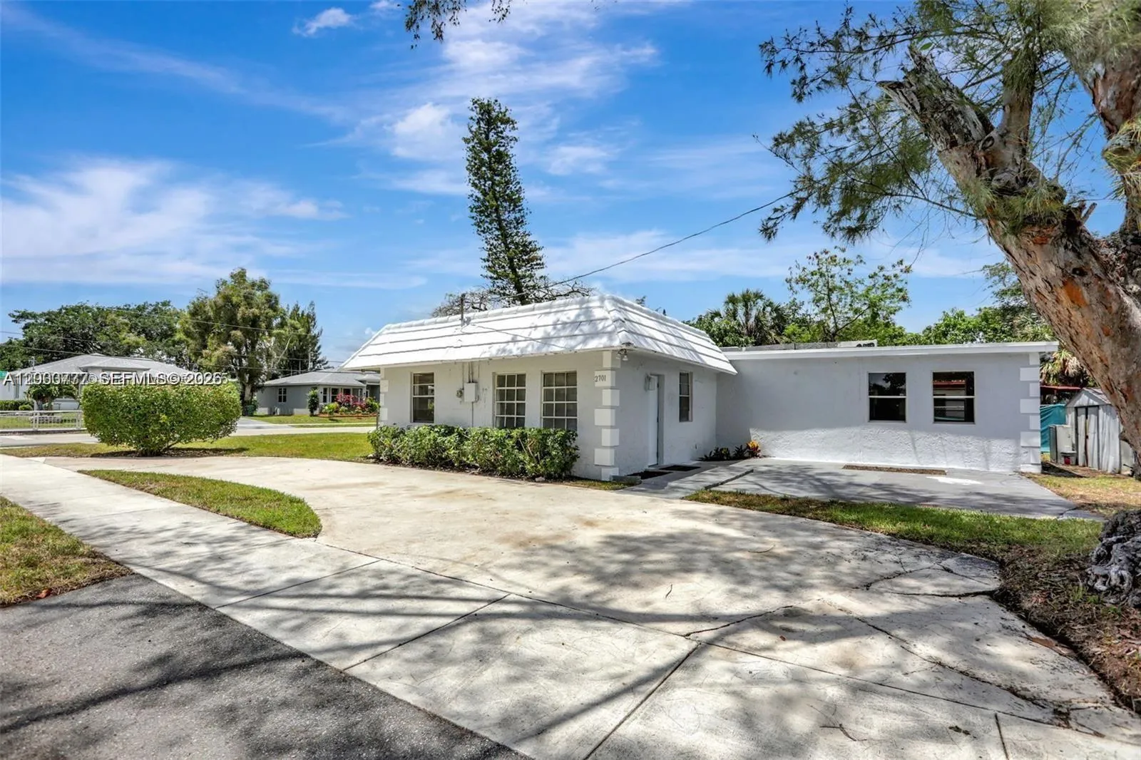 2701 NW 18th Ter # A, Oakland Park FL 33311