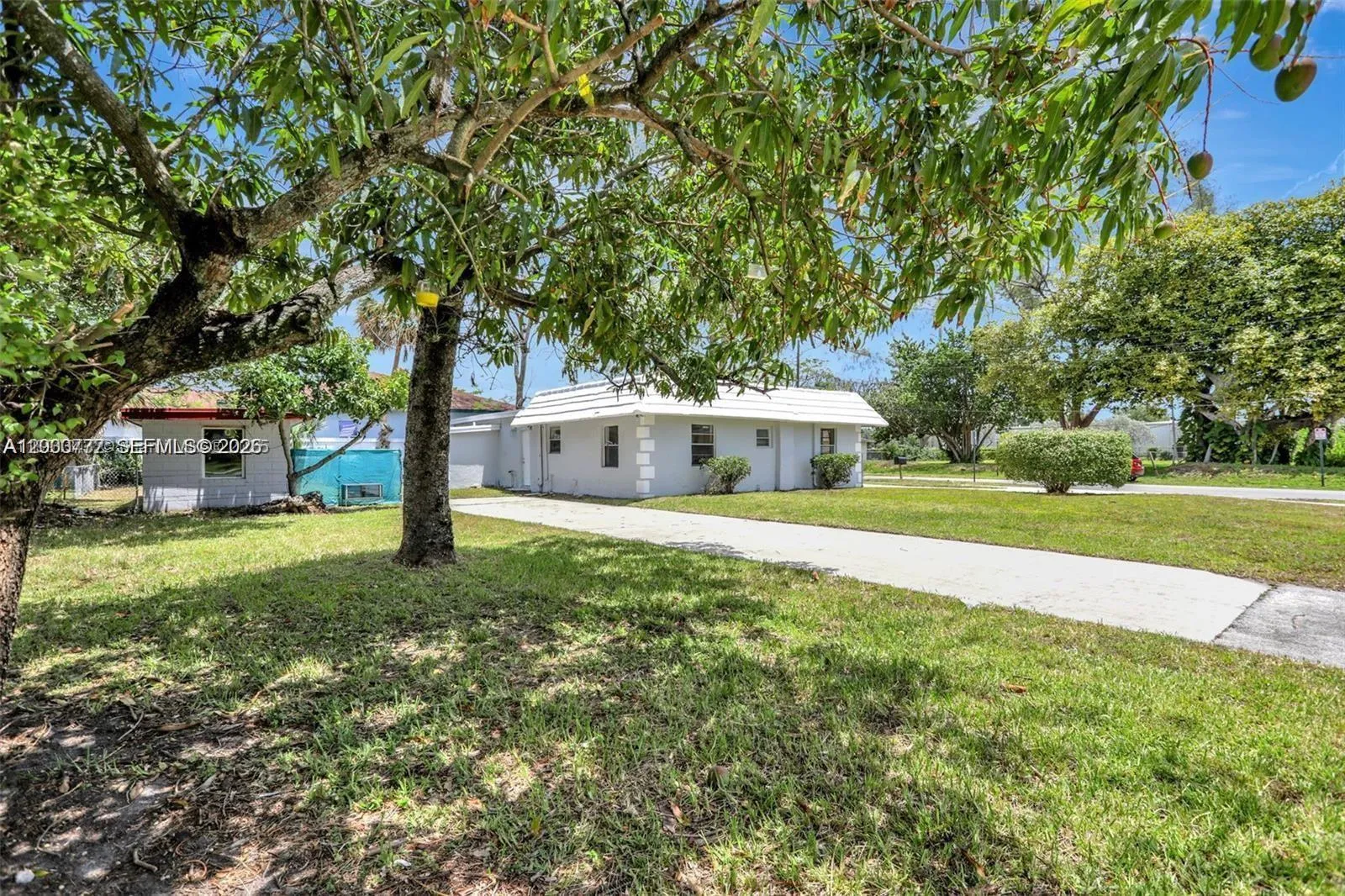 2701 NW 18th Ter # A, Oakland Park FL 33311