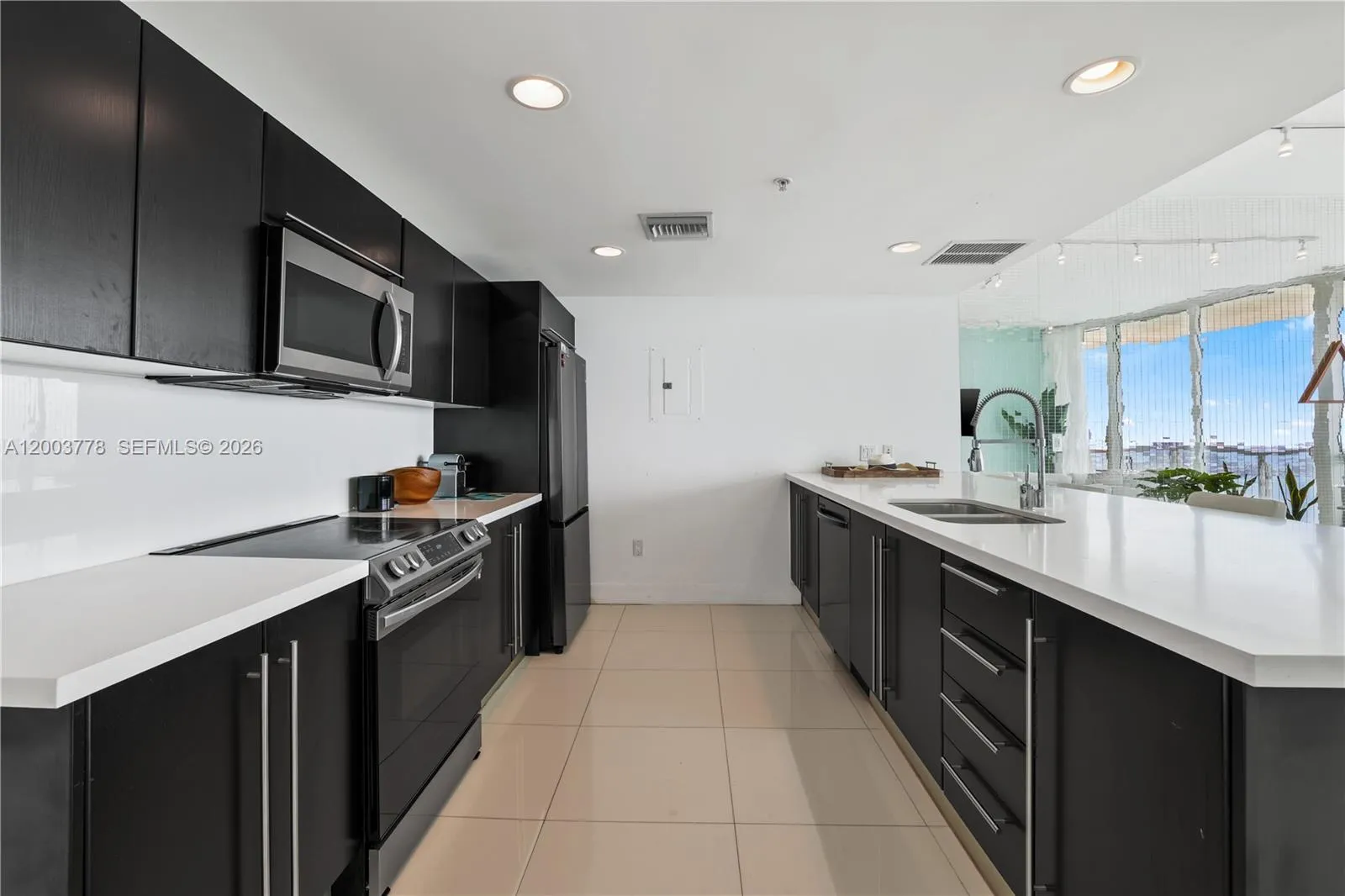 665 NE 25th St # 2602, Miami FL 33137