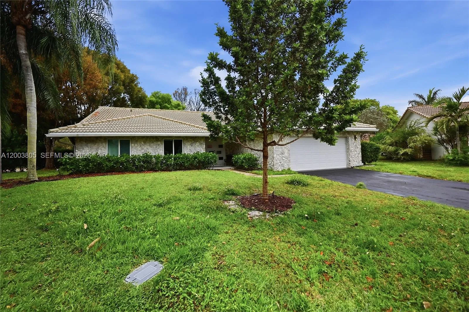 5036 NW 66th Ln, Coral Springs FL 33067