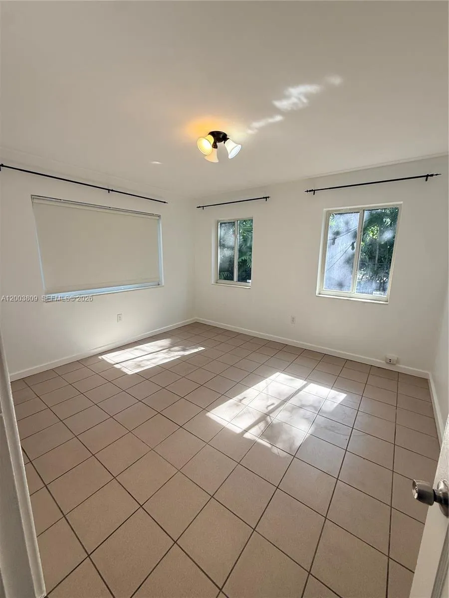 3031 W Center St # 0, Miami FL 33133