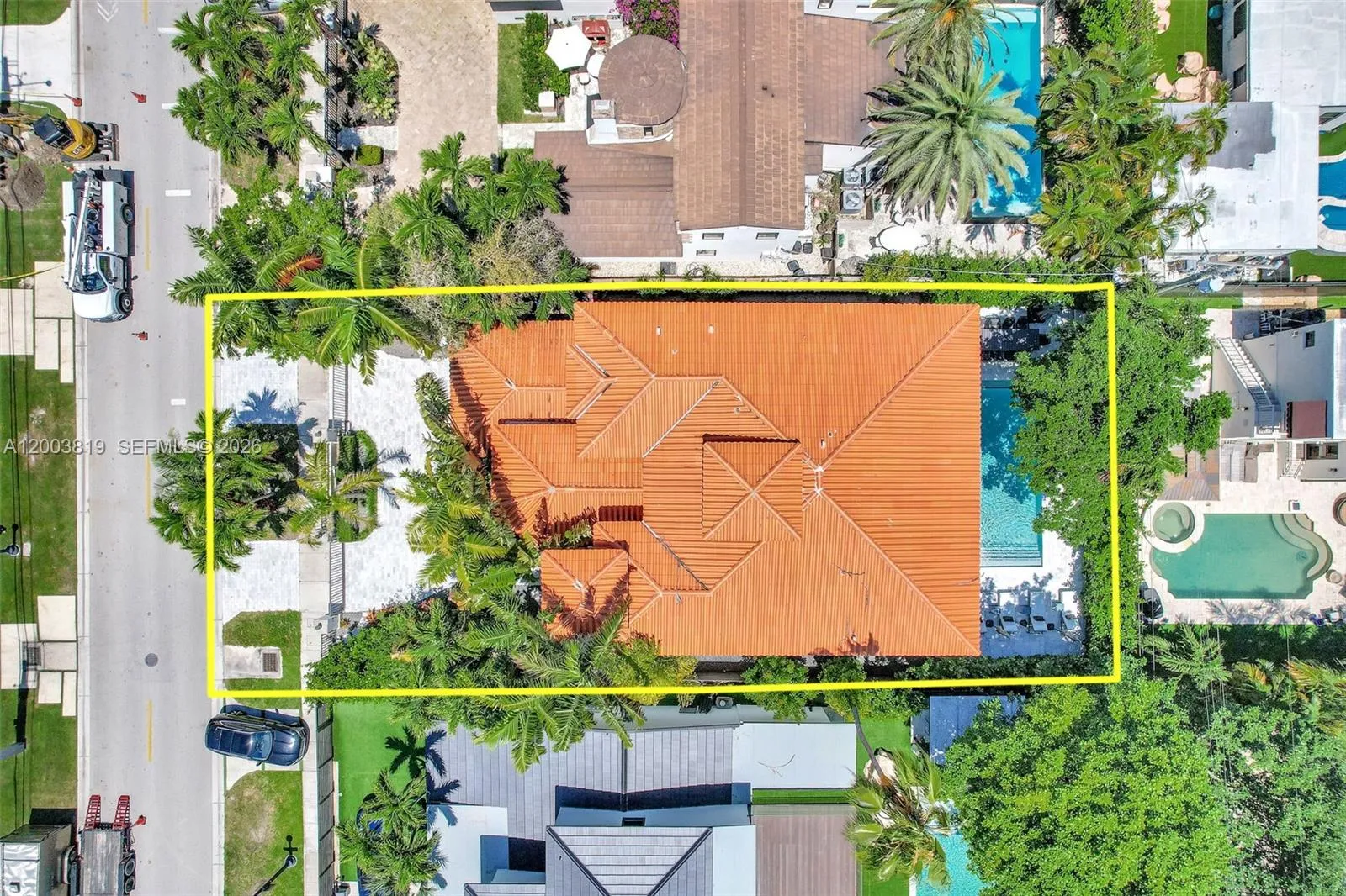 2143 N Bay Rd, Miami Beach FL 33140