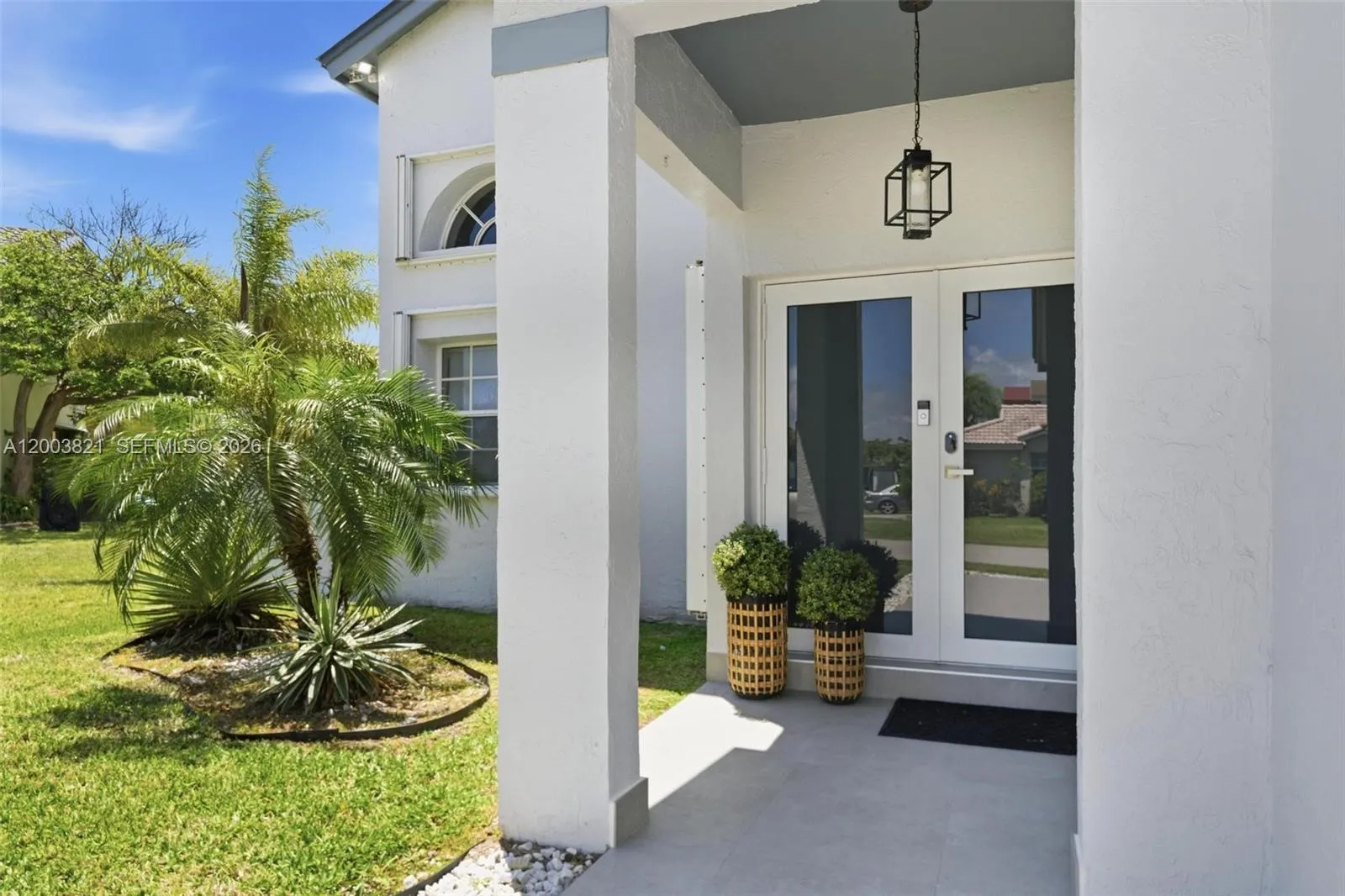 8550 SW 208th St, Cutler Bay FL 33189