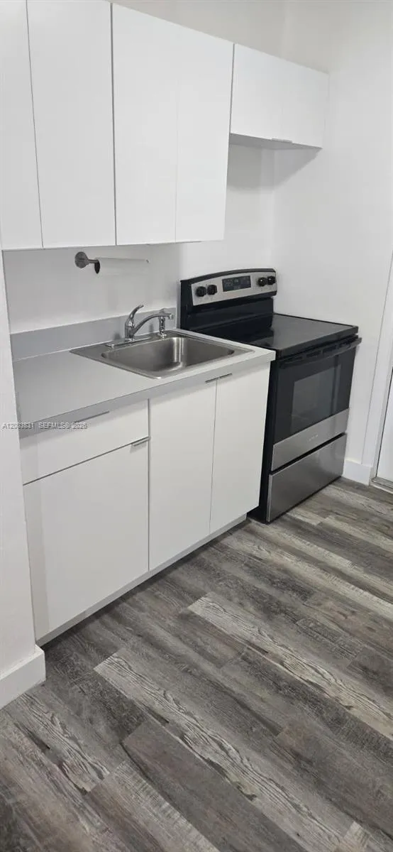 1910 NW 29th St # 7, Miami FL 33142