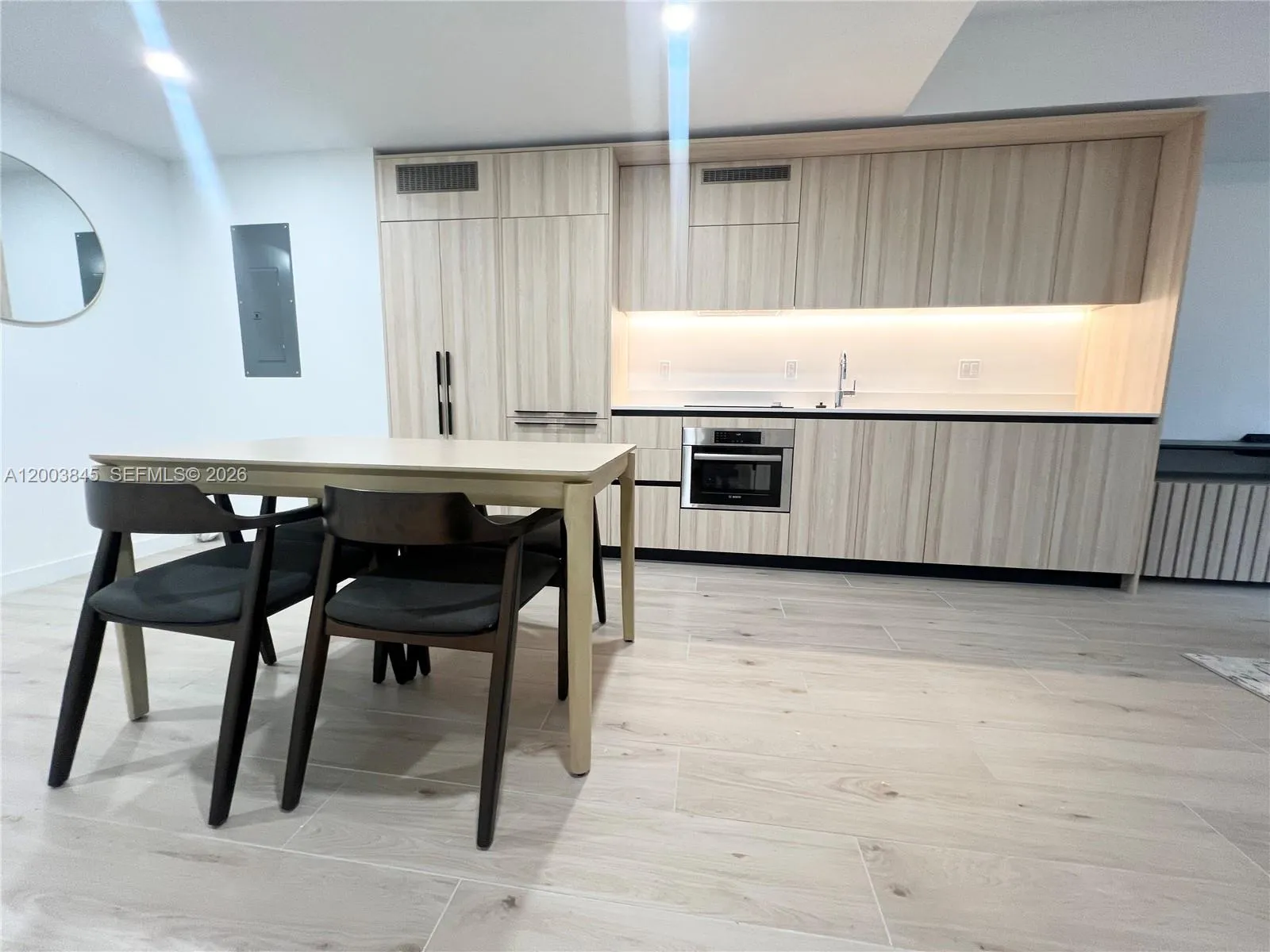 225 N Miami Ave # 1004, Miami FL 33128