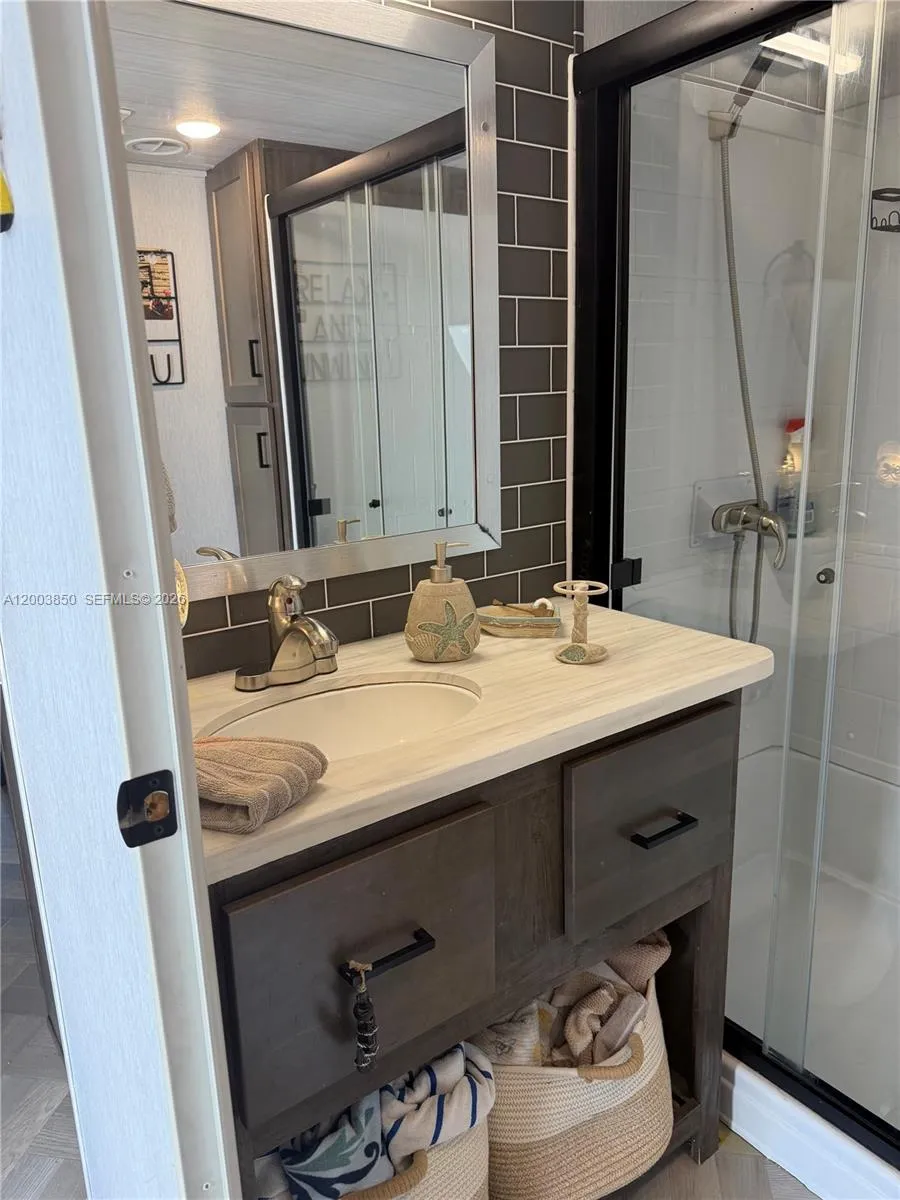 325 Calusa St Lot 345, Key Largo FL 33037