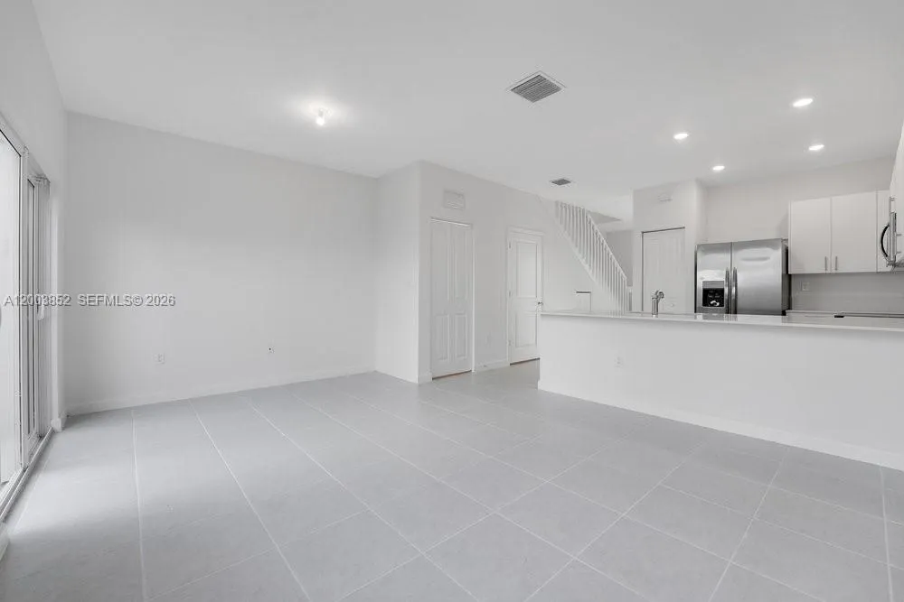 2619 SE 28th Dr, Homestead FL 33035