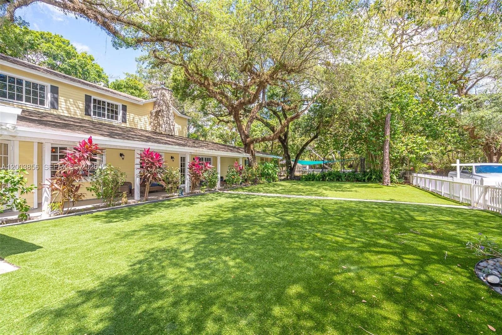 2221 SW 28th Way, Fort Lauderdale FL 33312