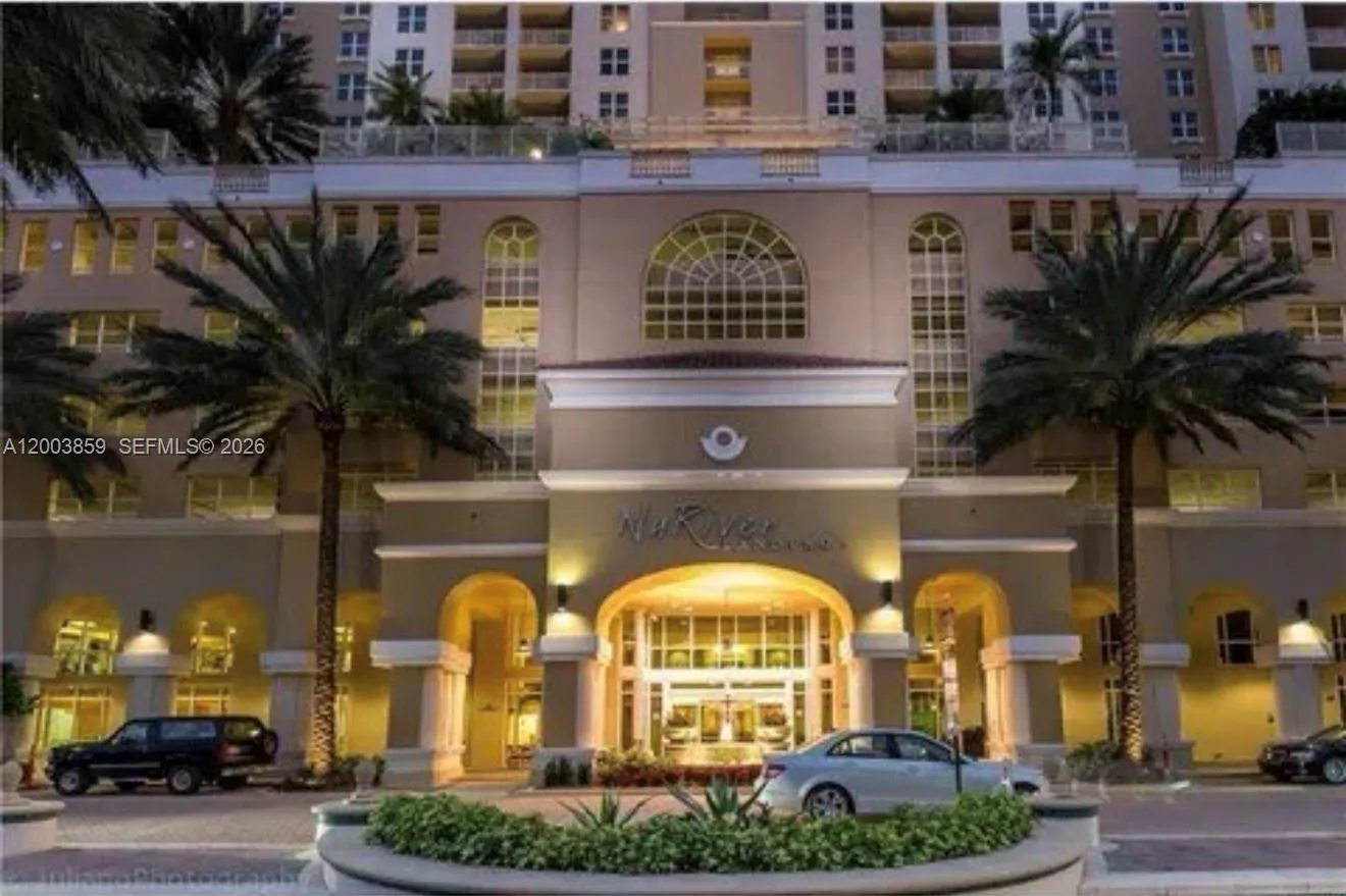 511 SE 5th Ave # 611, Fort Lauderdale FL 33301