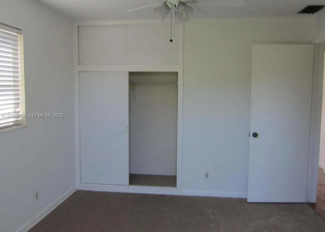 861 Arlington Dr, West Palm Beach FL 33415