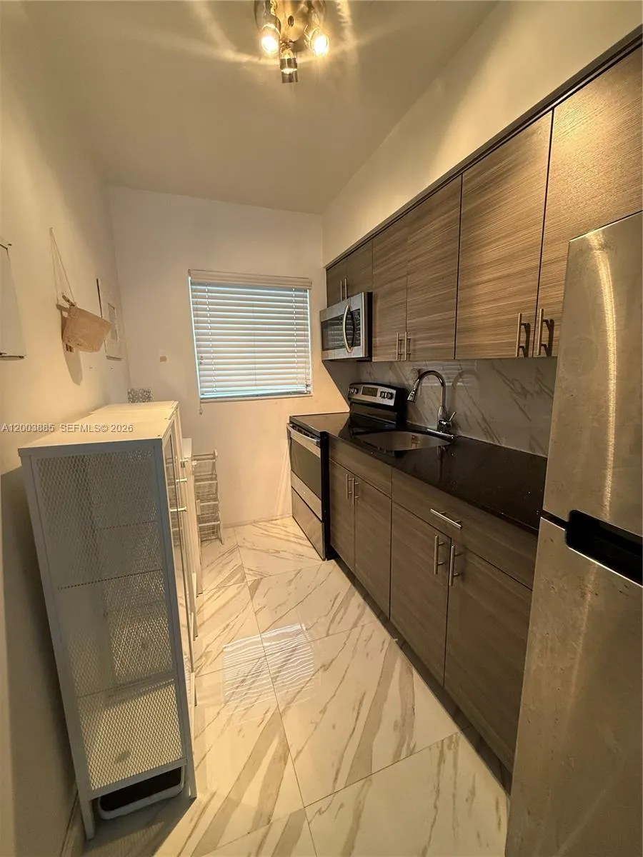 1611 West Ave # 12, Miami Beach FL 33139