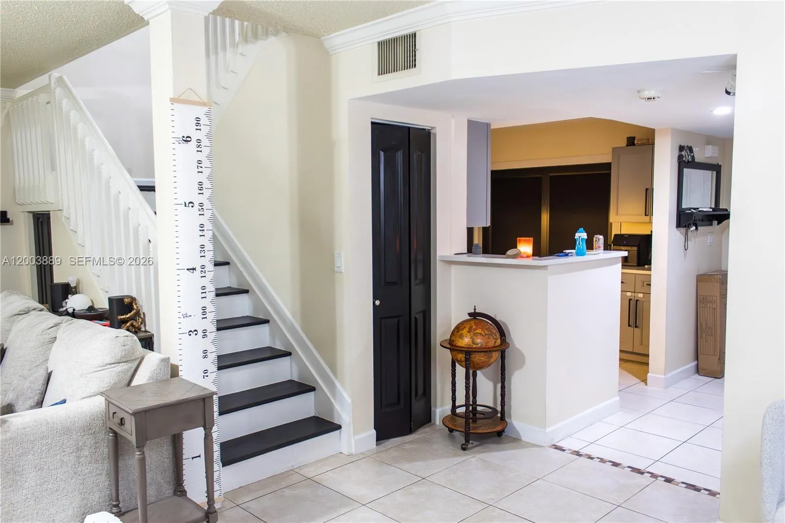 7645 NW 38th Ct, Sunrise FL 33351