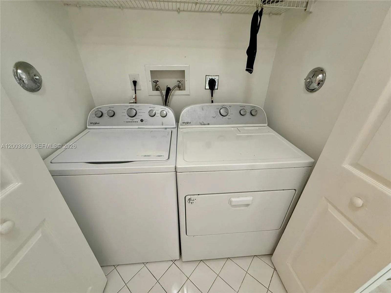 2206 NW 170th Ave, Pembroke Pines FL 33028