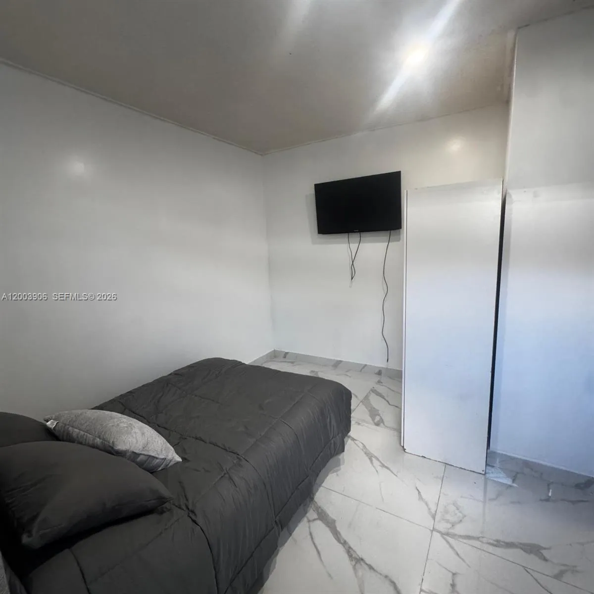 15761 SW 42nd Ter # 1, Miami FL 33185