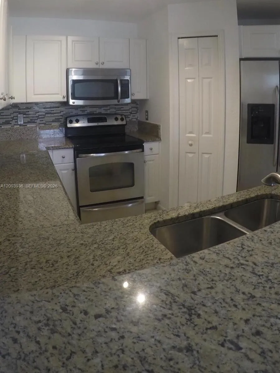 11401 NW 89th St # 105, Doral FL 33178