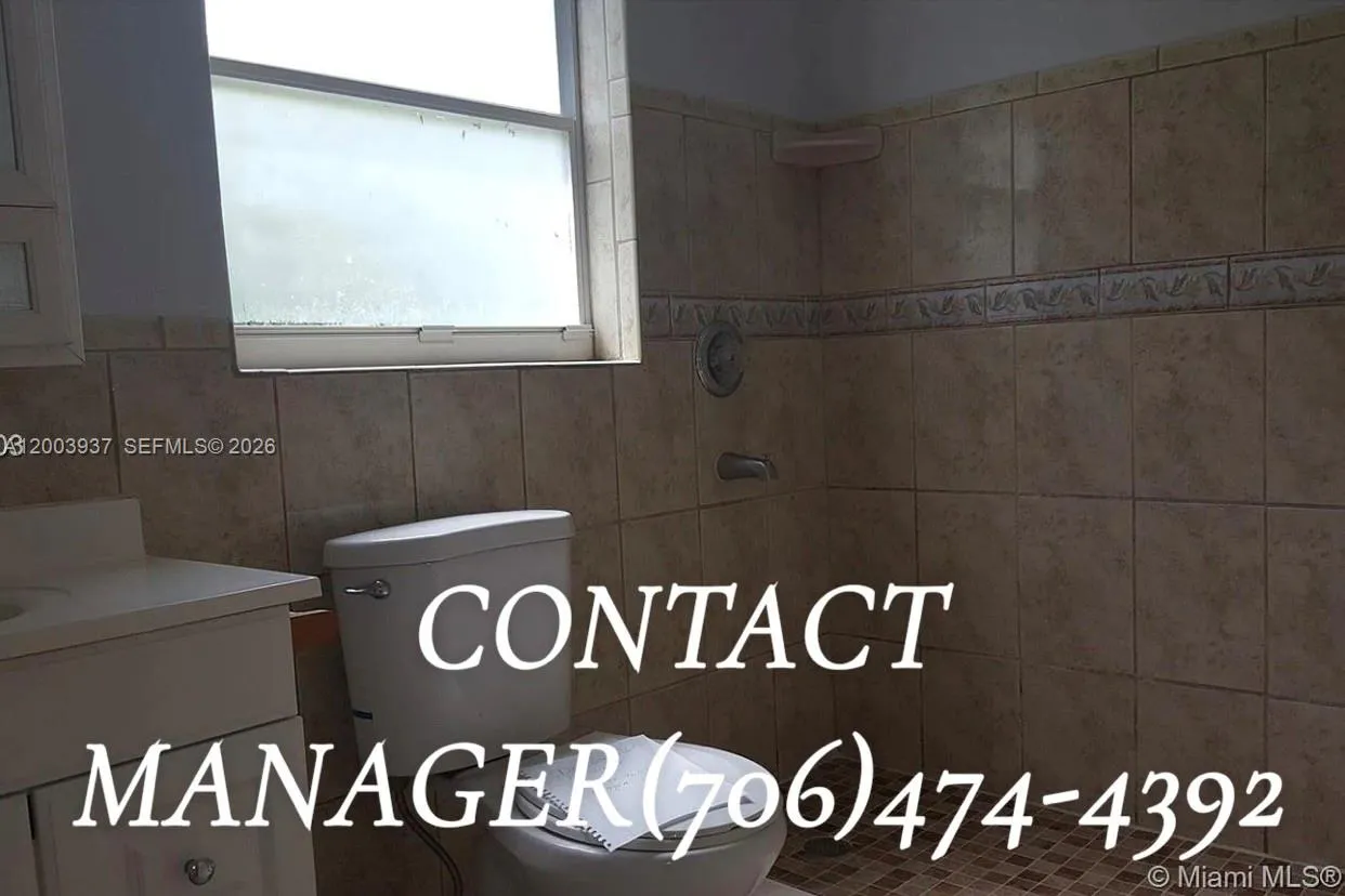 9940 Dominican Dr, Cutler Bay FL 33189