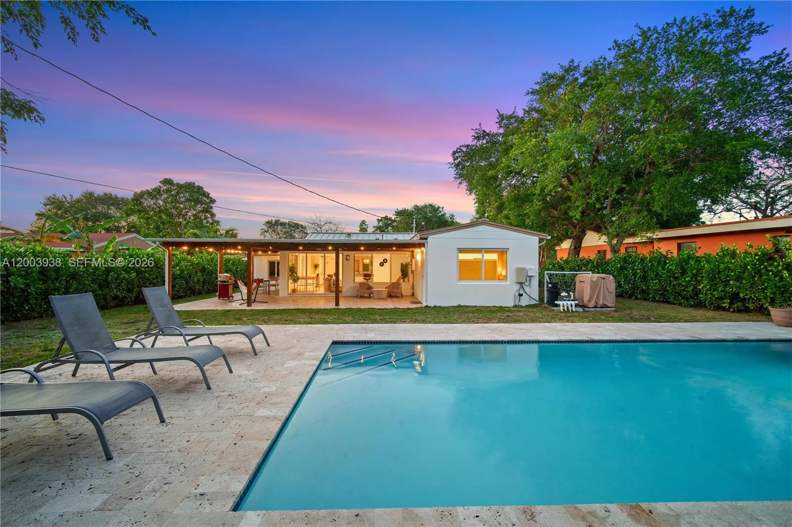 1360 NE 138th St, North Miami FL 33161