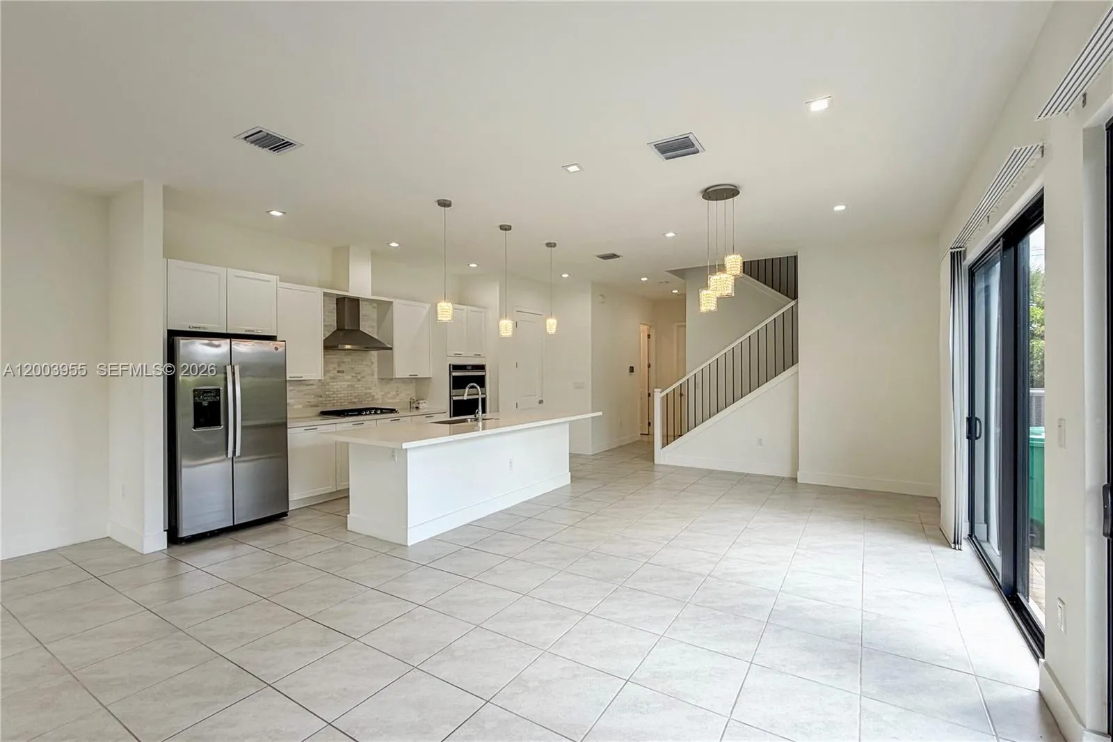 4300 NW 80th Ave, Doral FL 33166