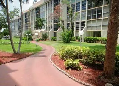 851 Three Islands Blvd # 411, Hallandale Beach FL 33009