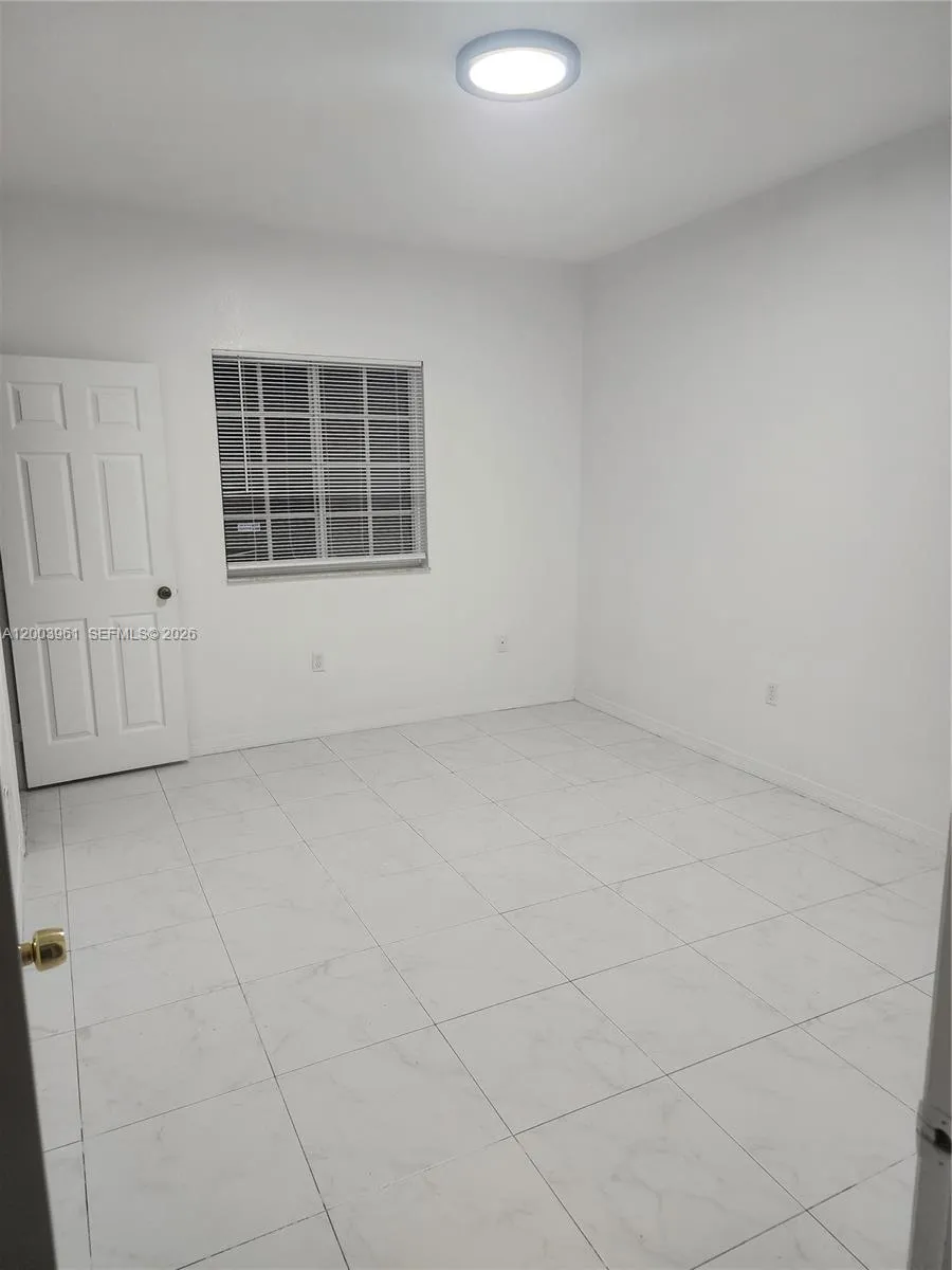 6972 NW 179th St # 4, Hialeah FL 33015