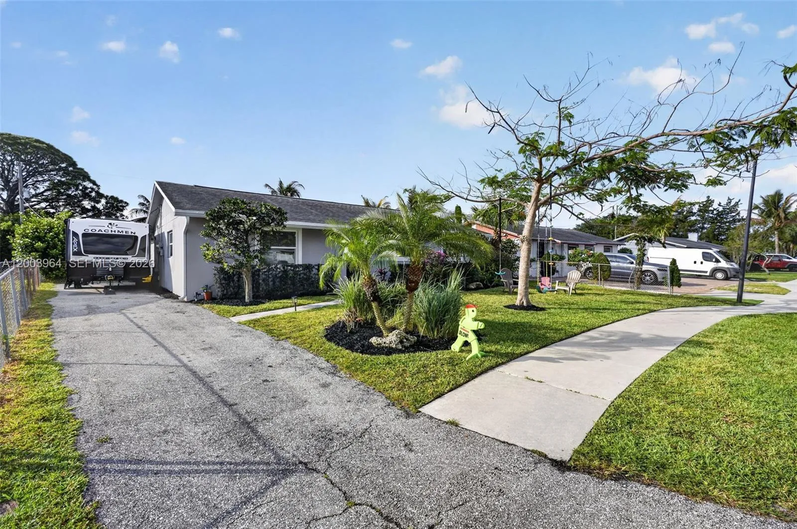 219 E Whitney Dr, Jupiter FL 33458