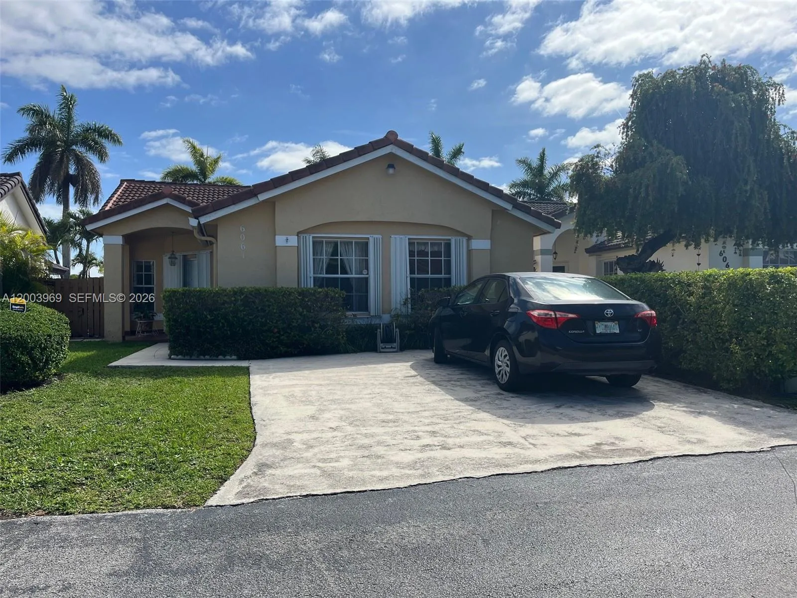 6061 SW 128th Ct, Miami FL 33183