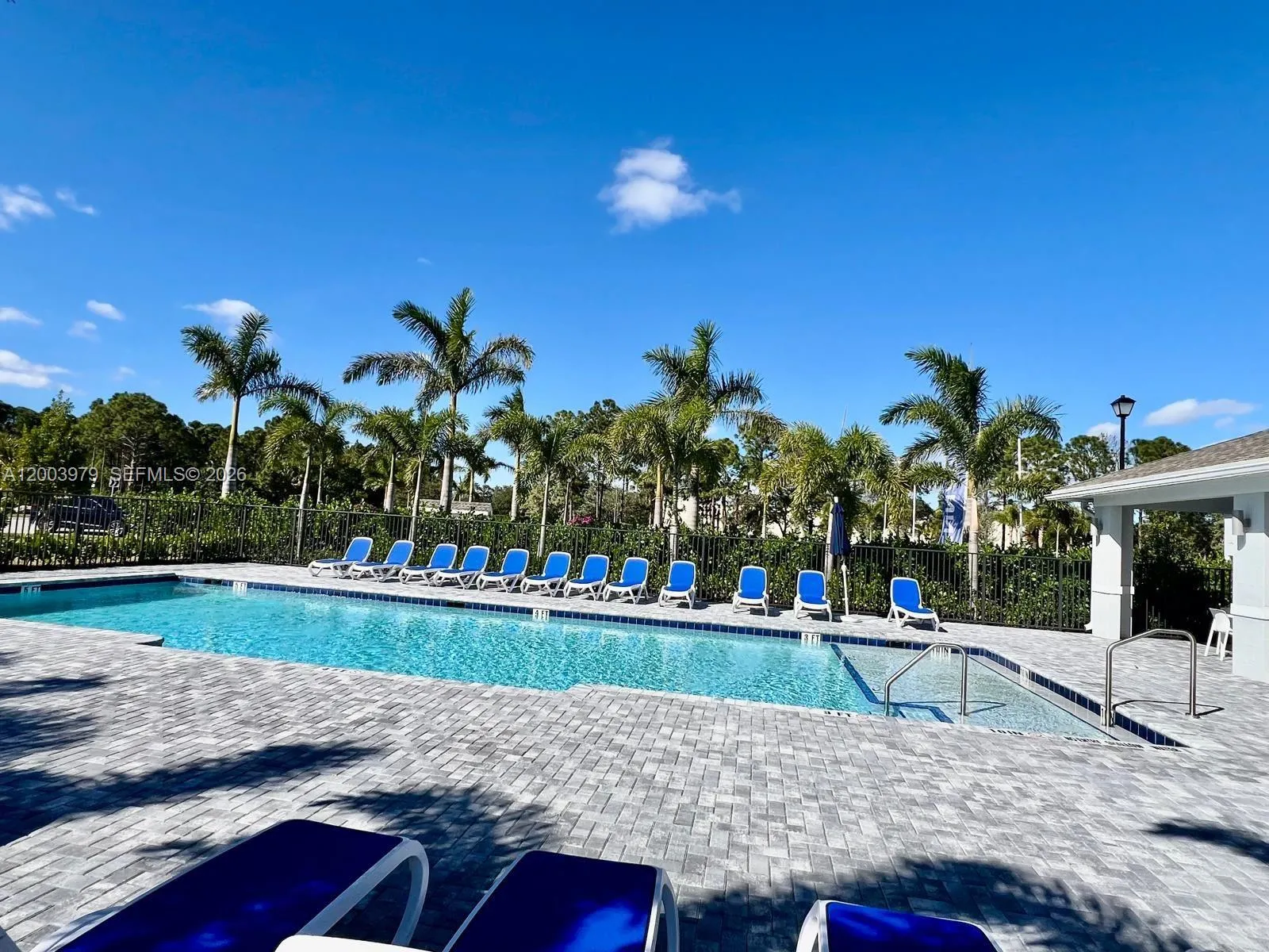 868 SE Grovebush Ln, Port St. Lucie FL 34984