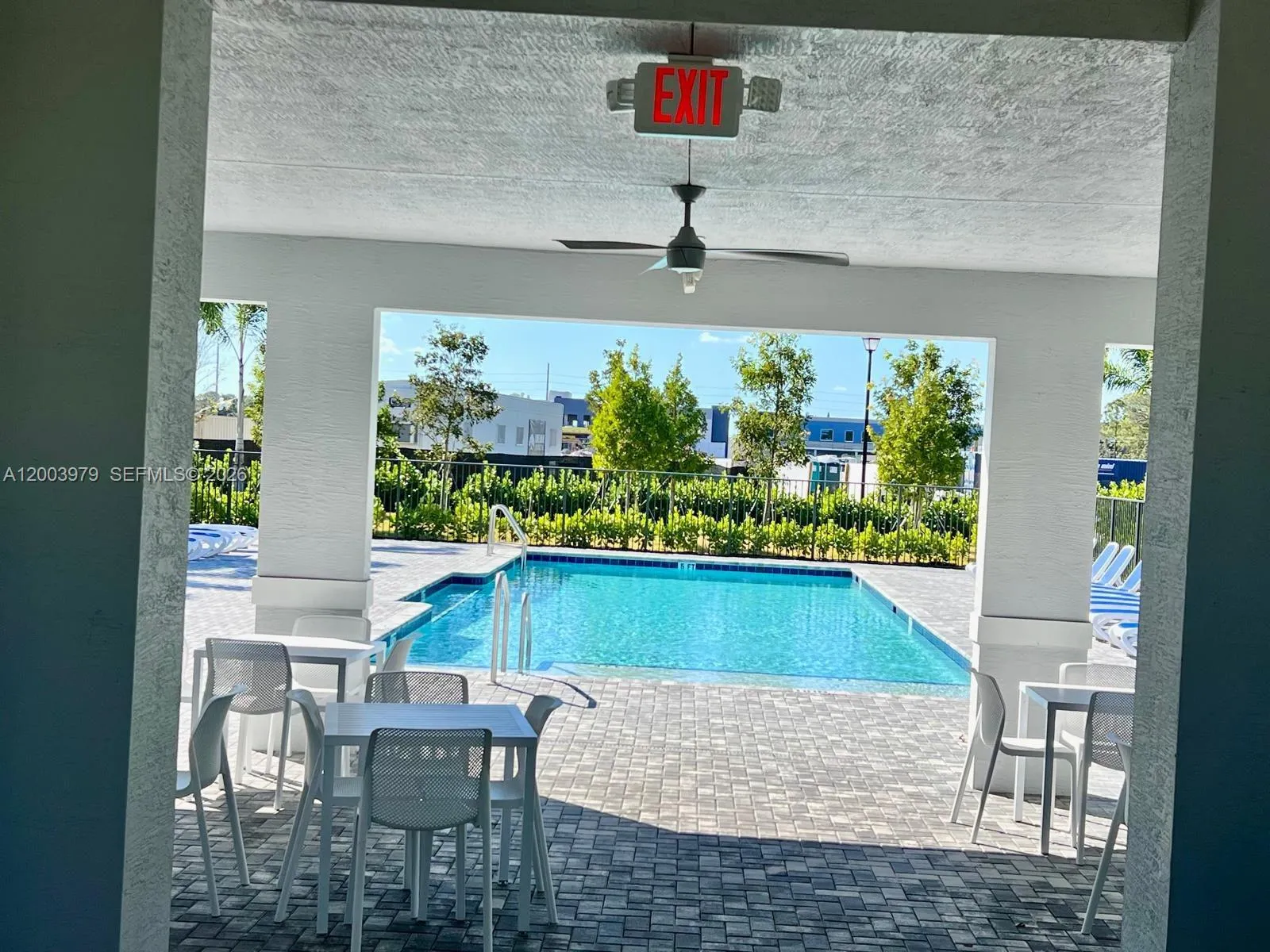 868 SE Grovebush Ln, Port St. Lucie FL 34984