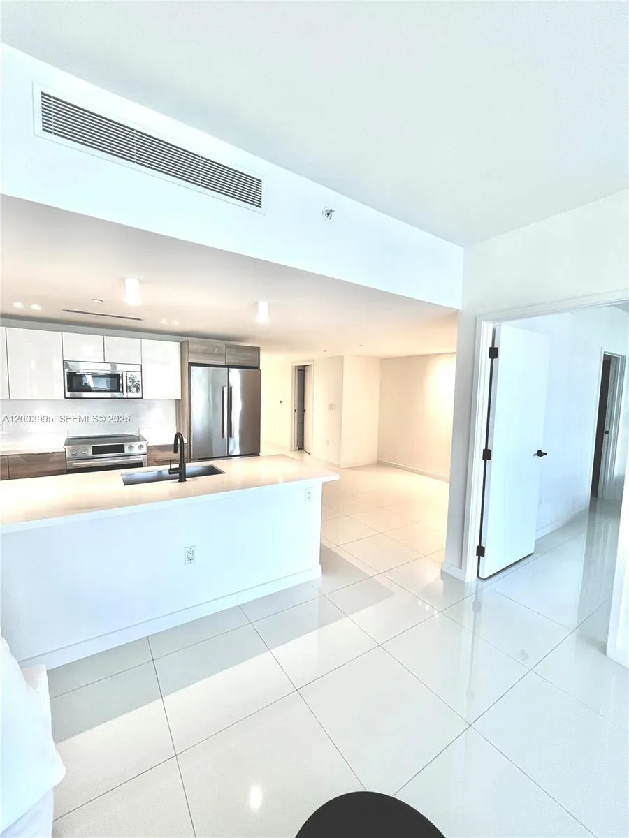 9940 W Bay Harbor Dr, Bay Harbor Islands FL 33154