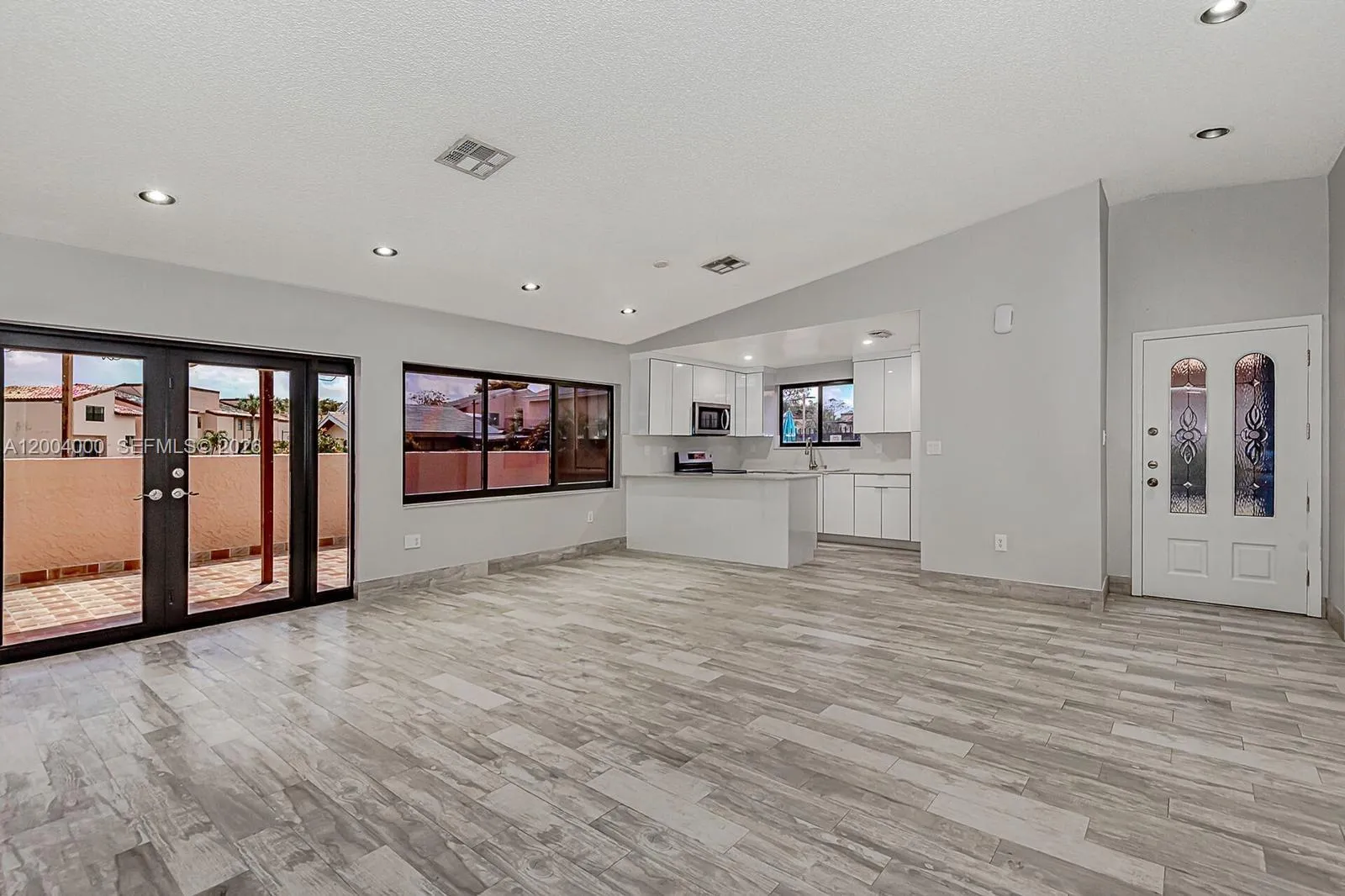 740 NW 105th Pl # A6, Miami FL 33172