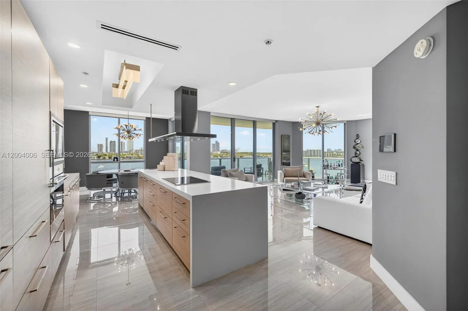 17111 Biscayne Blvd # 710, North Miami Beach FL 33160