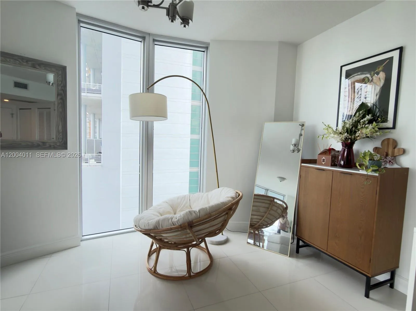 185 SW 7th St # 2711, Miami FL 33130