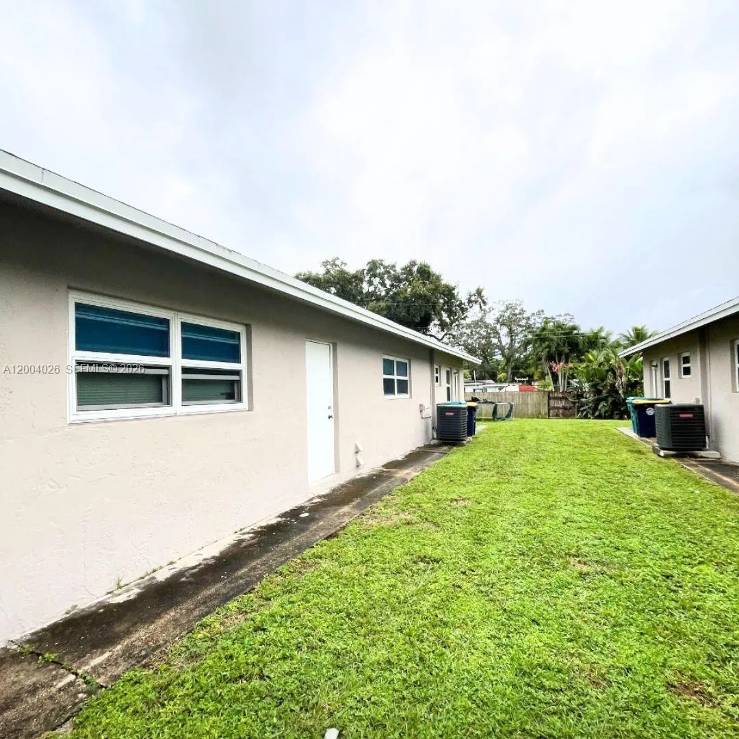2210 SW 46th Ct # 4, Dania Beach FL 33312