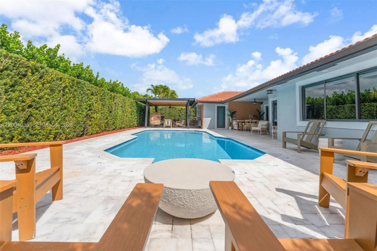 15465 SW 114 ST, Miami FL 33196