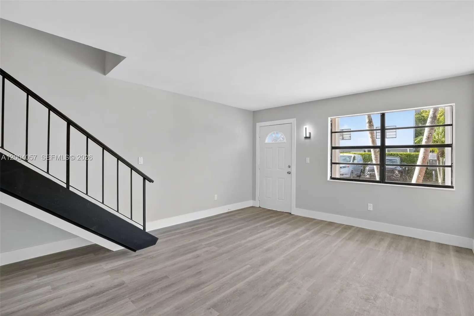 2276 W 56th St # 109, Hialeah FL 33016