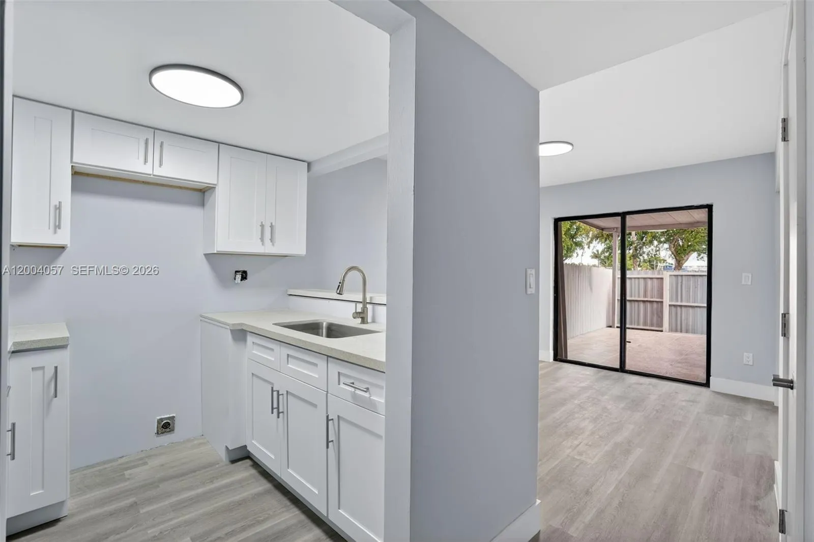 2276 W 56th St # 109, Hialeah FL 33016