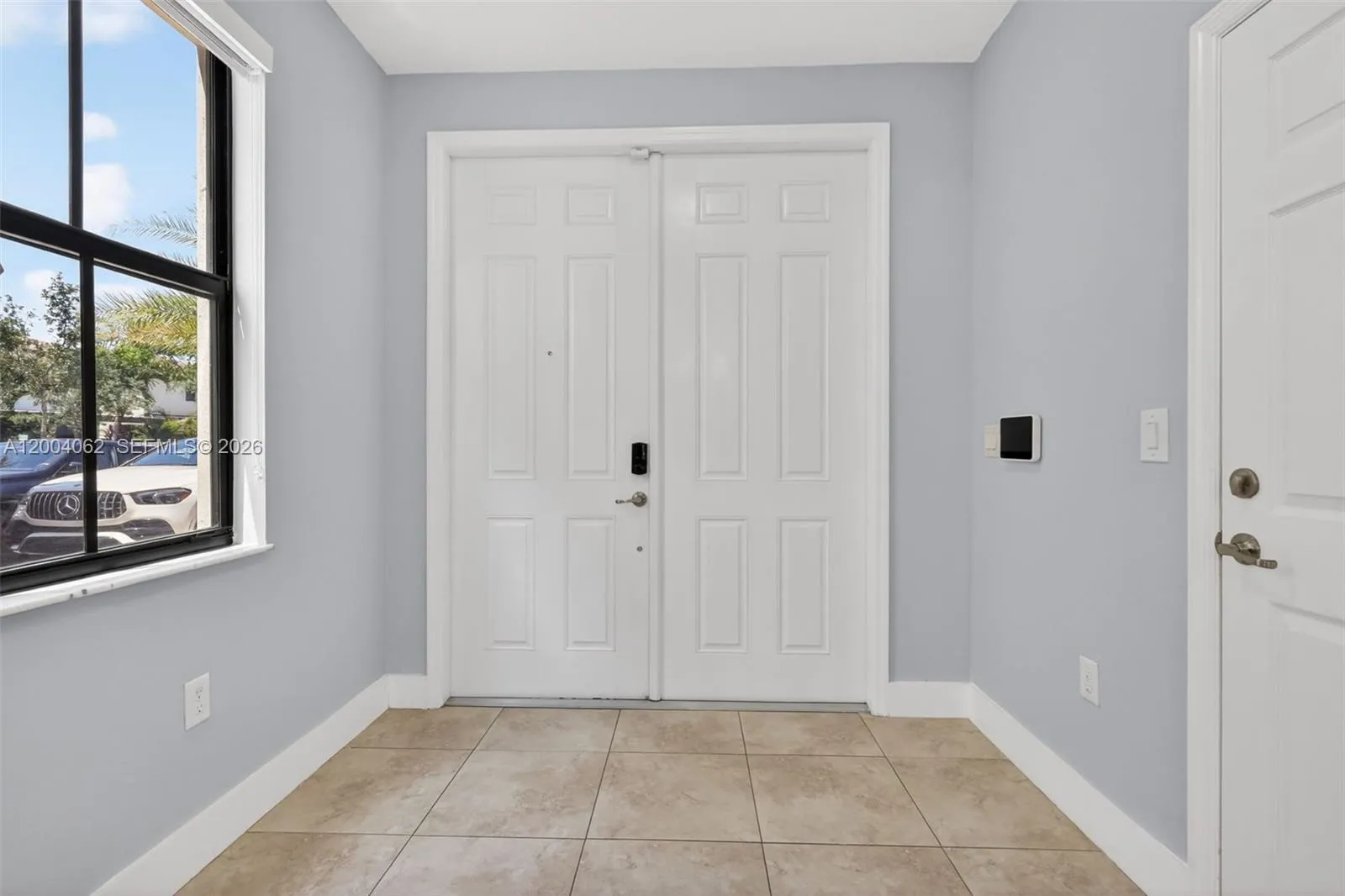 8895 NW 100th Pl, Doral FL 33178
