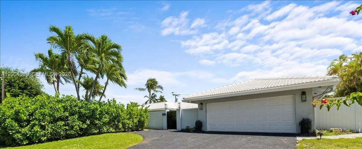 2632 NE 35th St, Fort Lauderdale FL 33306