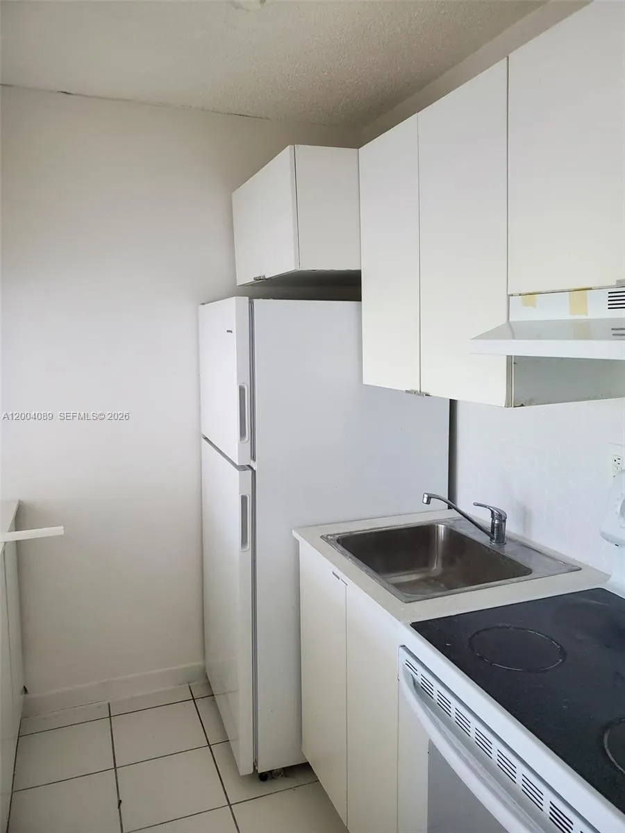 251 NW 177th St # 109, Miami Gardens FL 33169