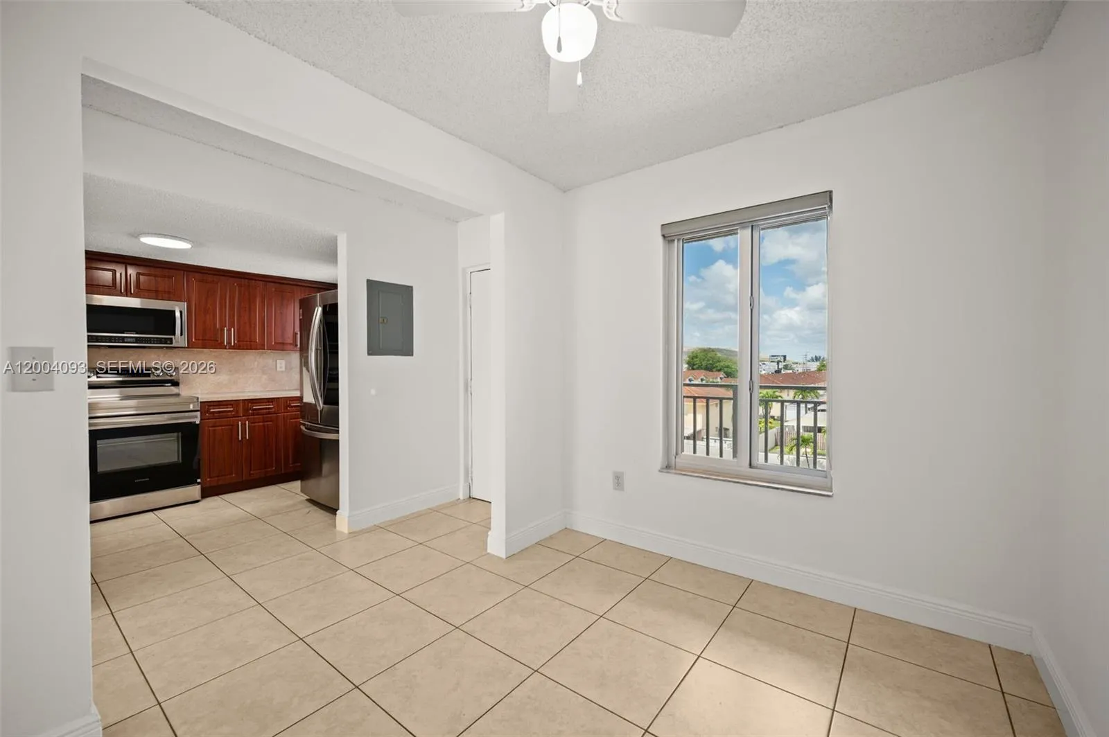 9915 W Okeechobee Rd # 403, Hialeah Gardens FL 33016