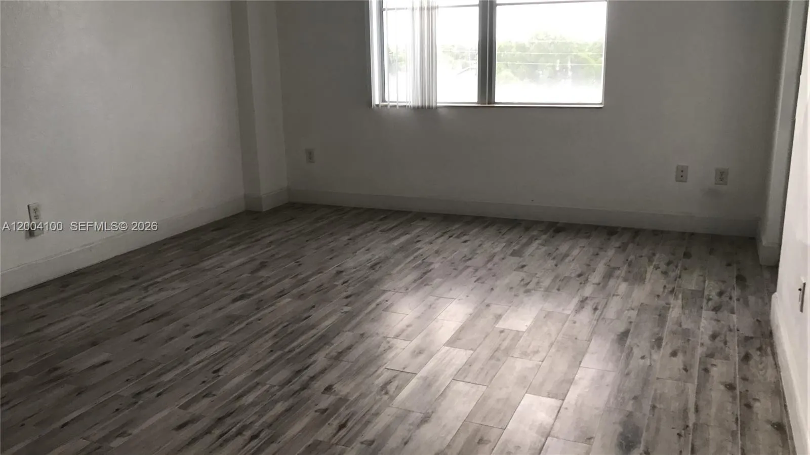 1830 Radius Dr # 407, Hollywood FL 33020