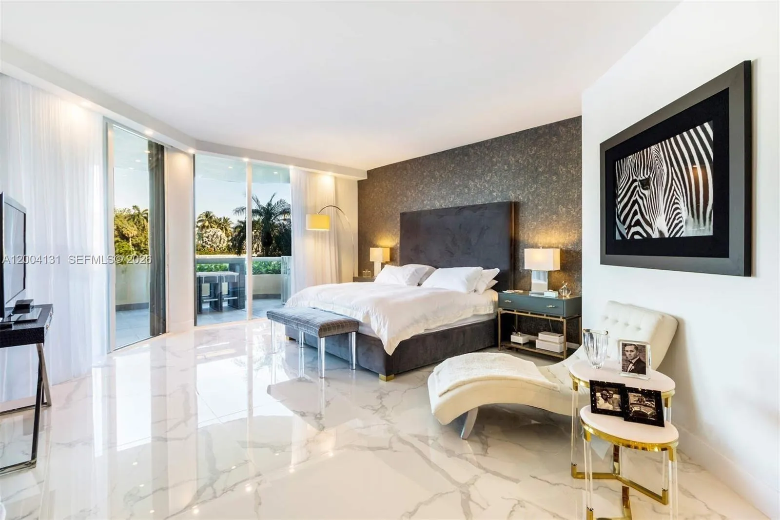 20191 E Country Club Dr, Aventura FL 33180