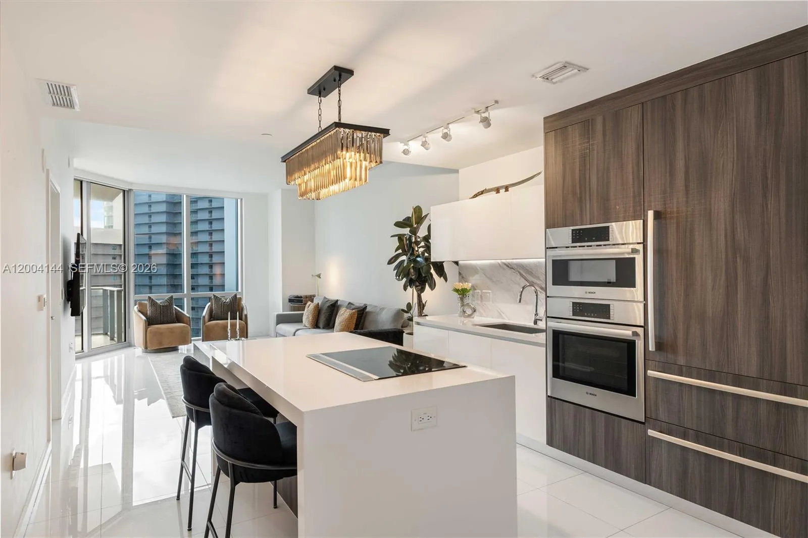 851 NE 1st Ave # 4405, Miami FL 33132