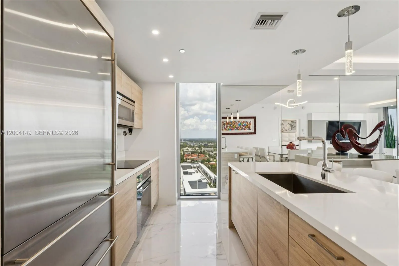 16385 Biscayne Blvd # 3001, North Miami Beach FL 33160