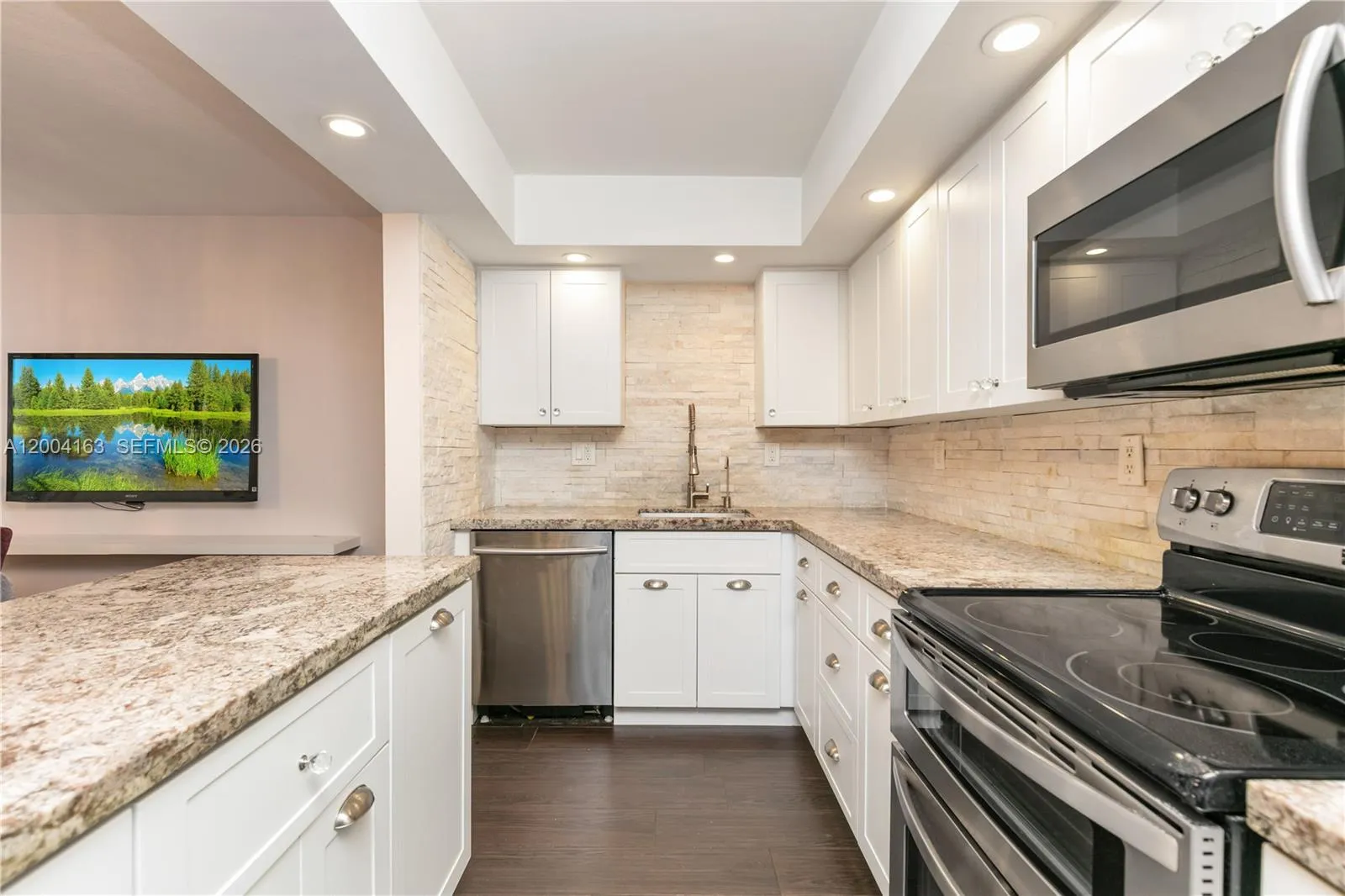 20291 NE 30th Ave # 10, Aventura FL 33180